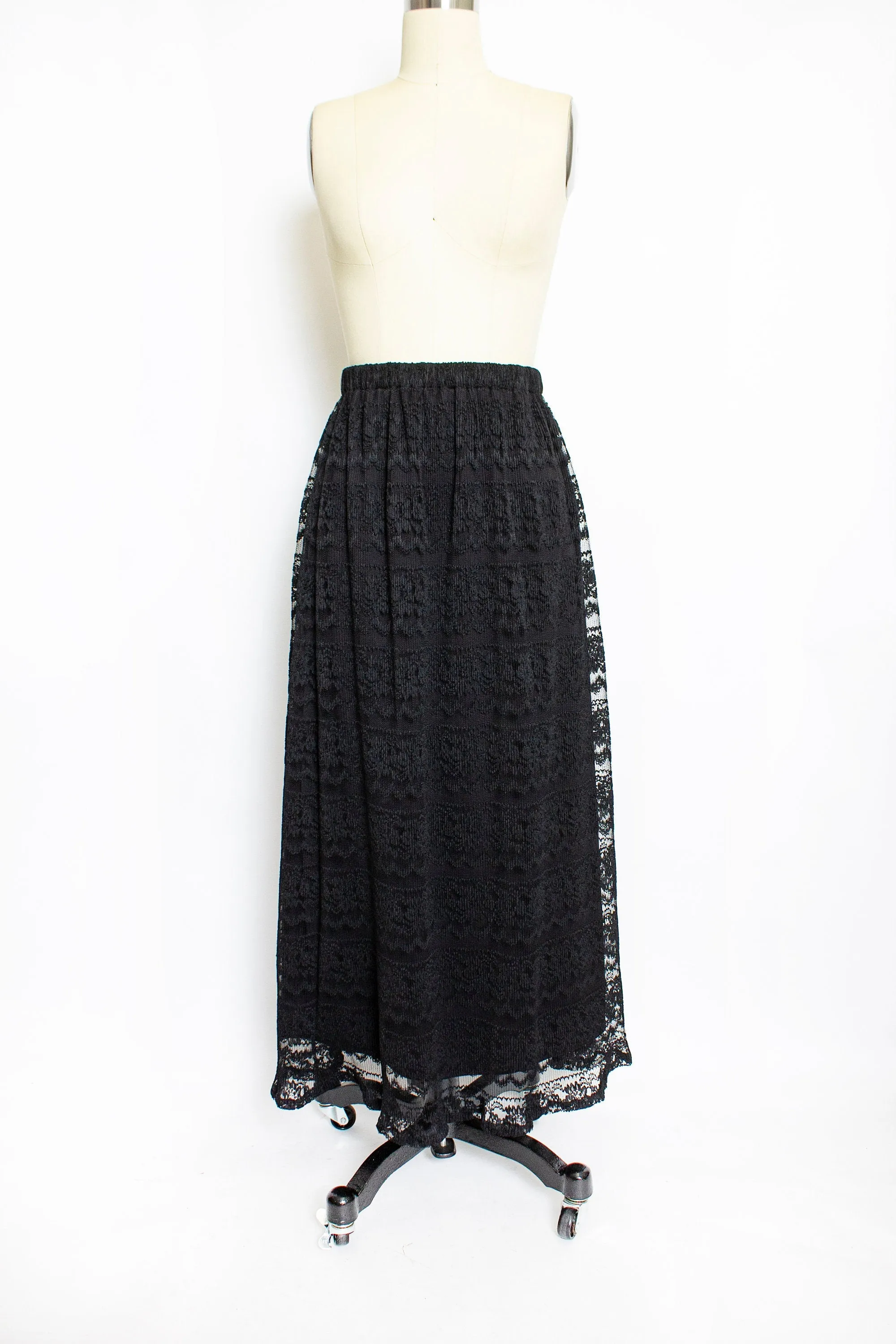 1980s VICTOR COSTA Skirt Black Lace Full Small