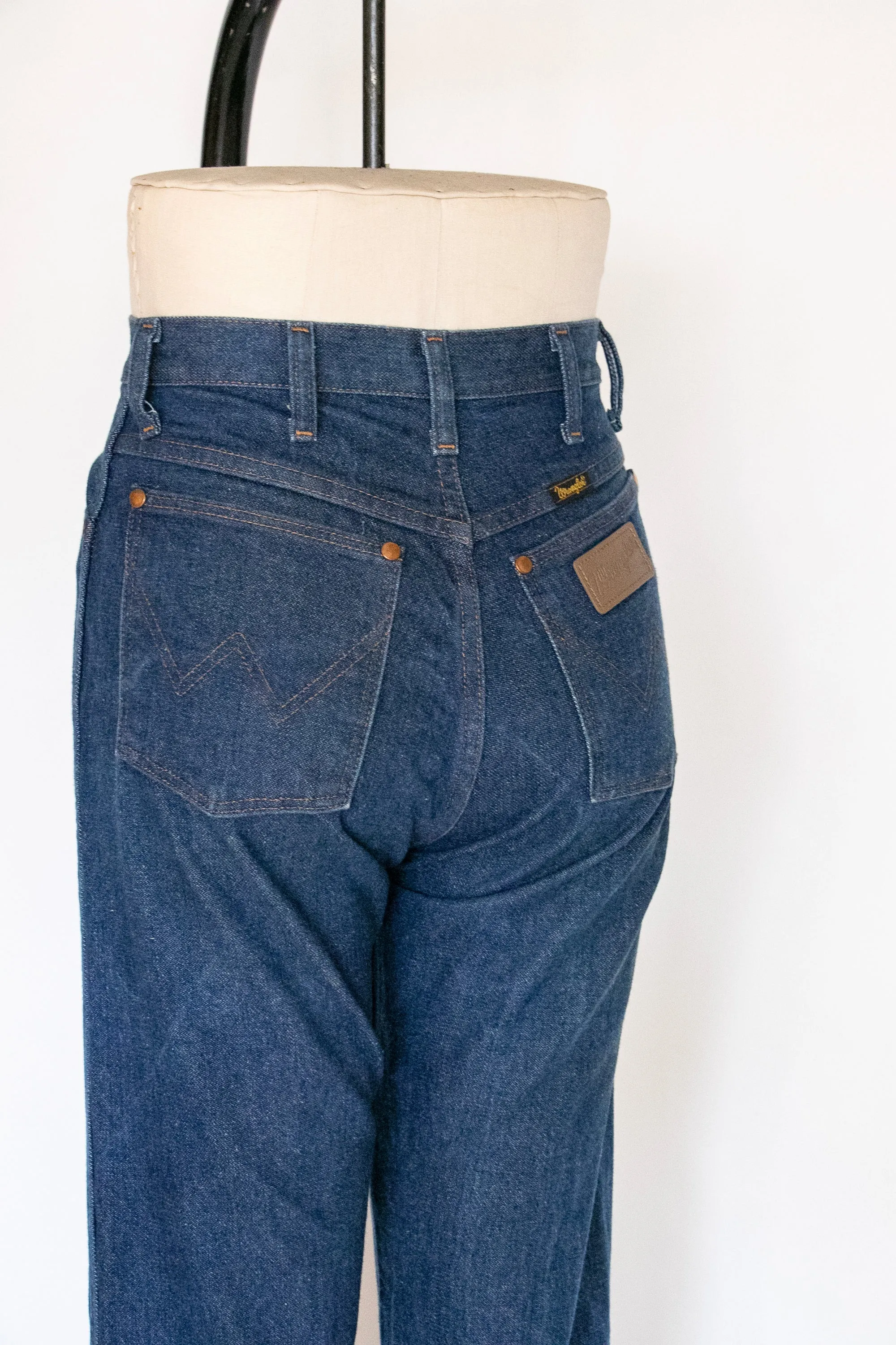 1990s Wrangler Jeans Cotton Denim 27" x 36"