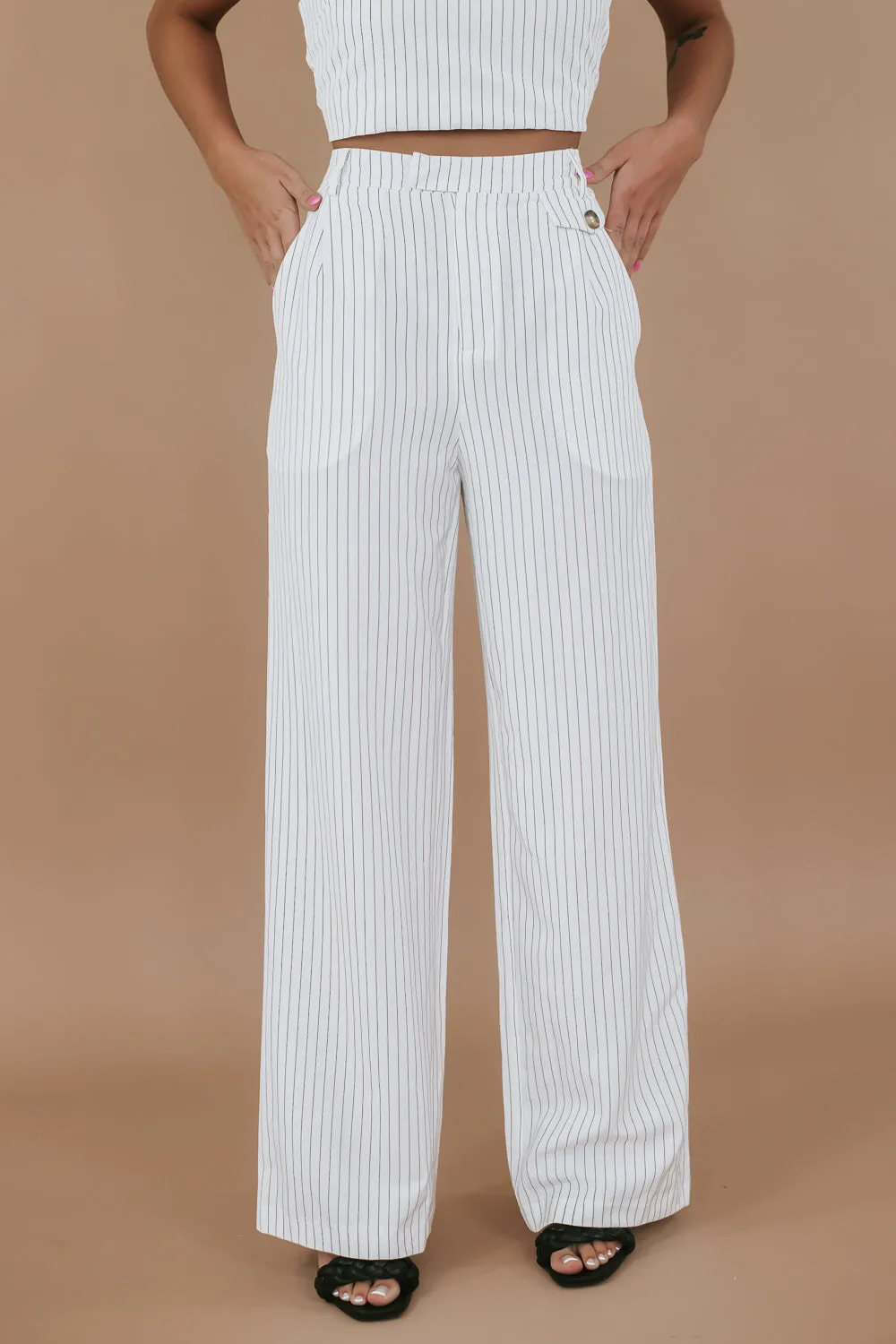 Classy Pin Stripe Set, White