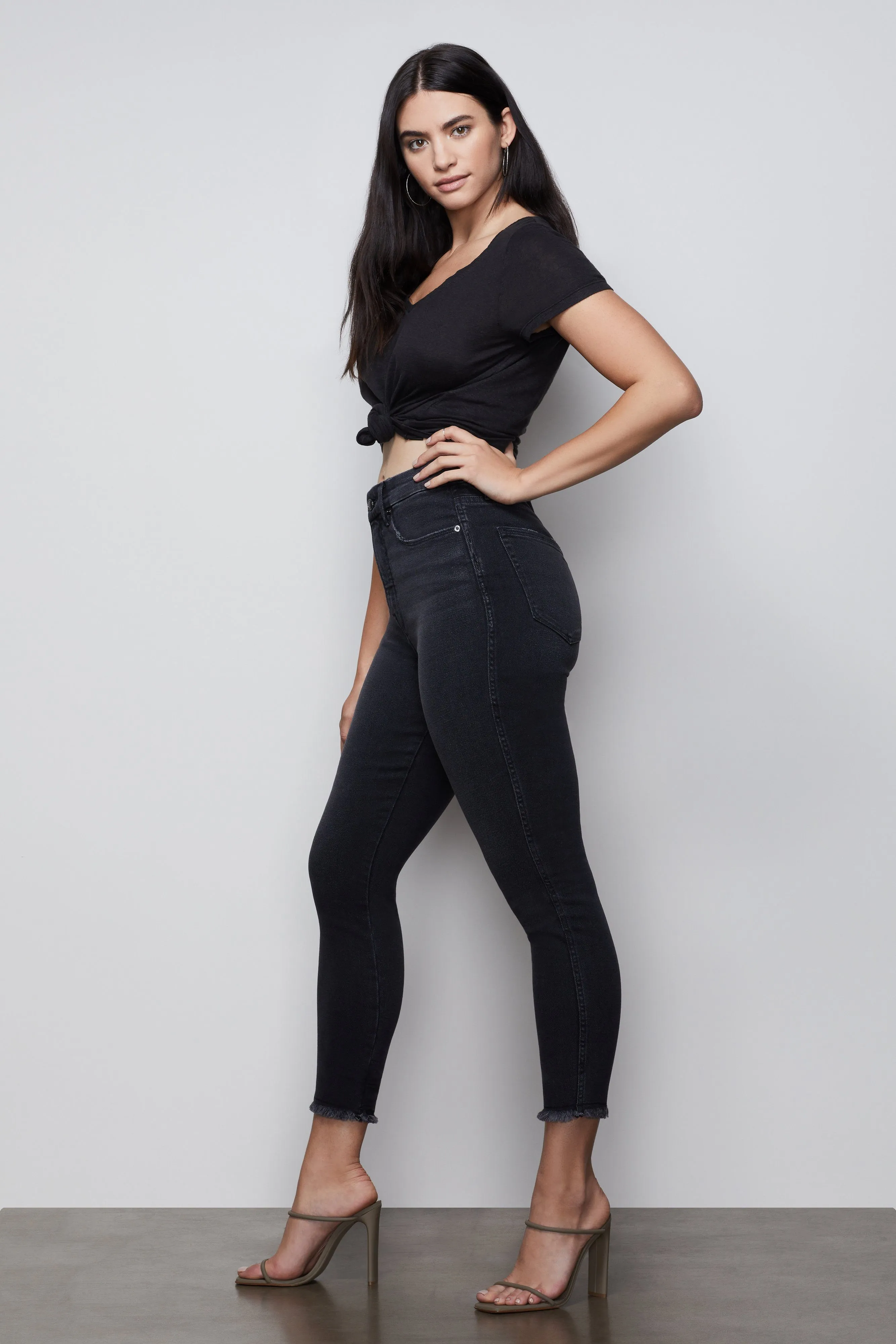 GOOD CURVE SKINNY | BLACK085