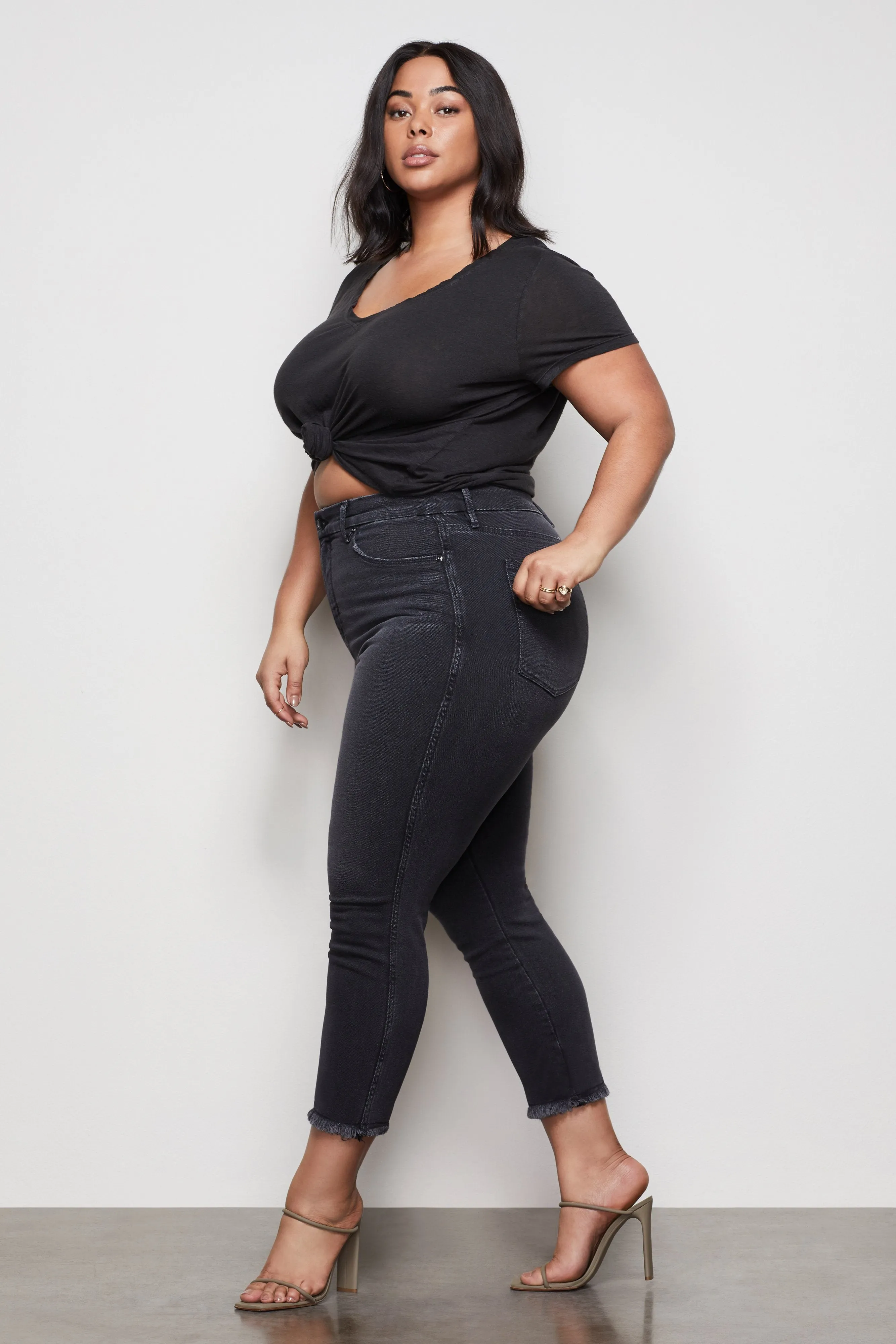 GOOD CURVE SKINNY | BLACK085