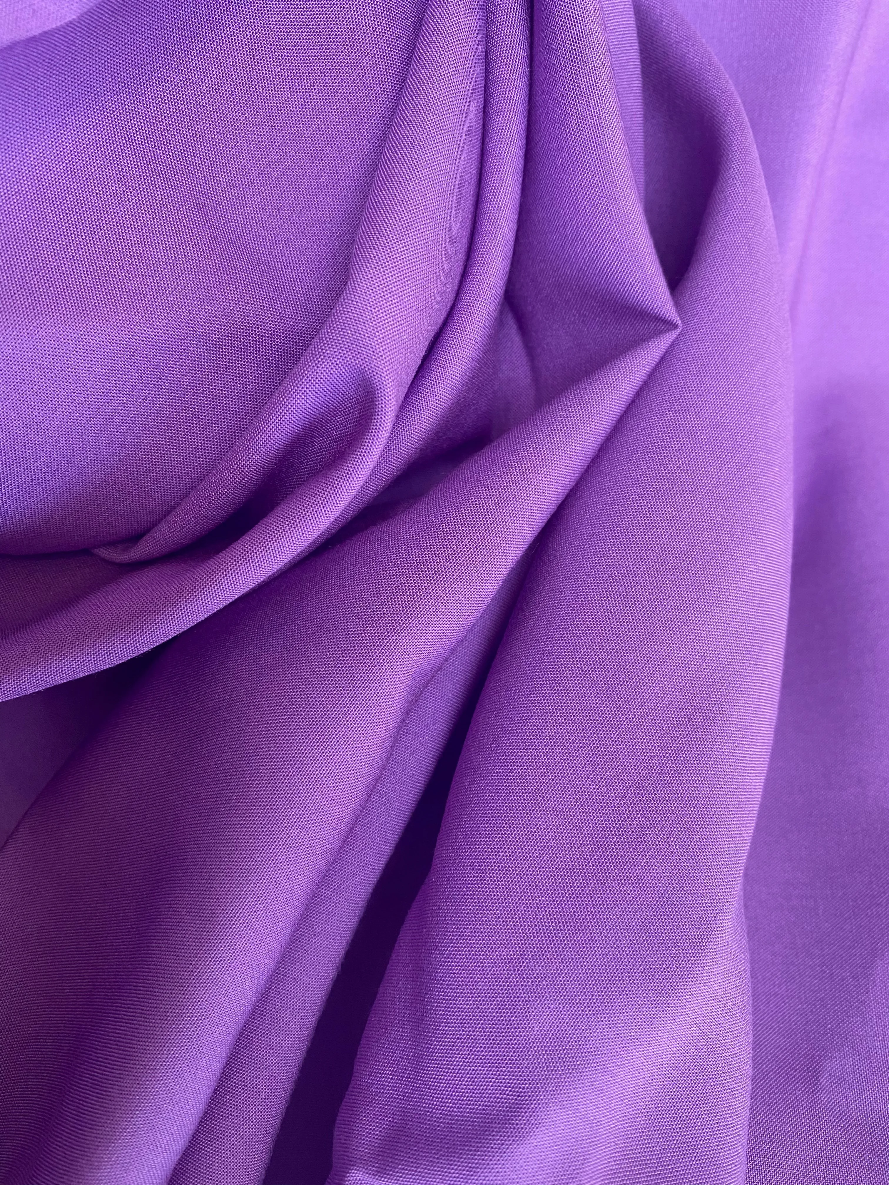 NEW Contessa Zahra 100% Rayon Lightweight Dress Fabric in Violet Purple