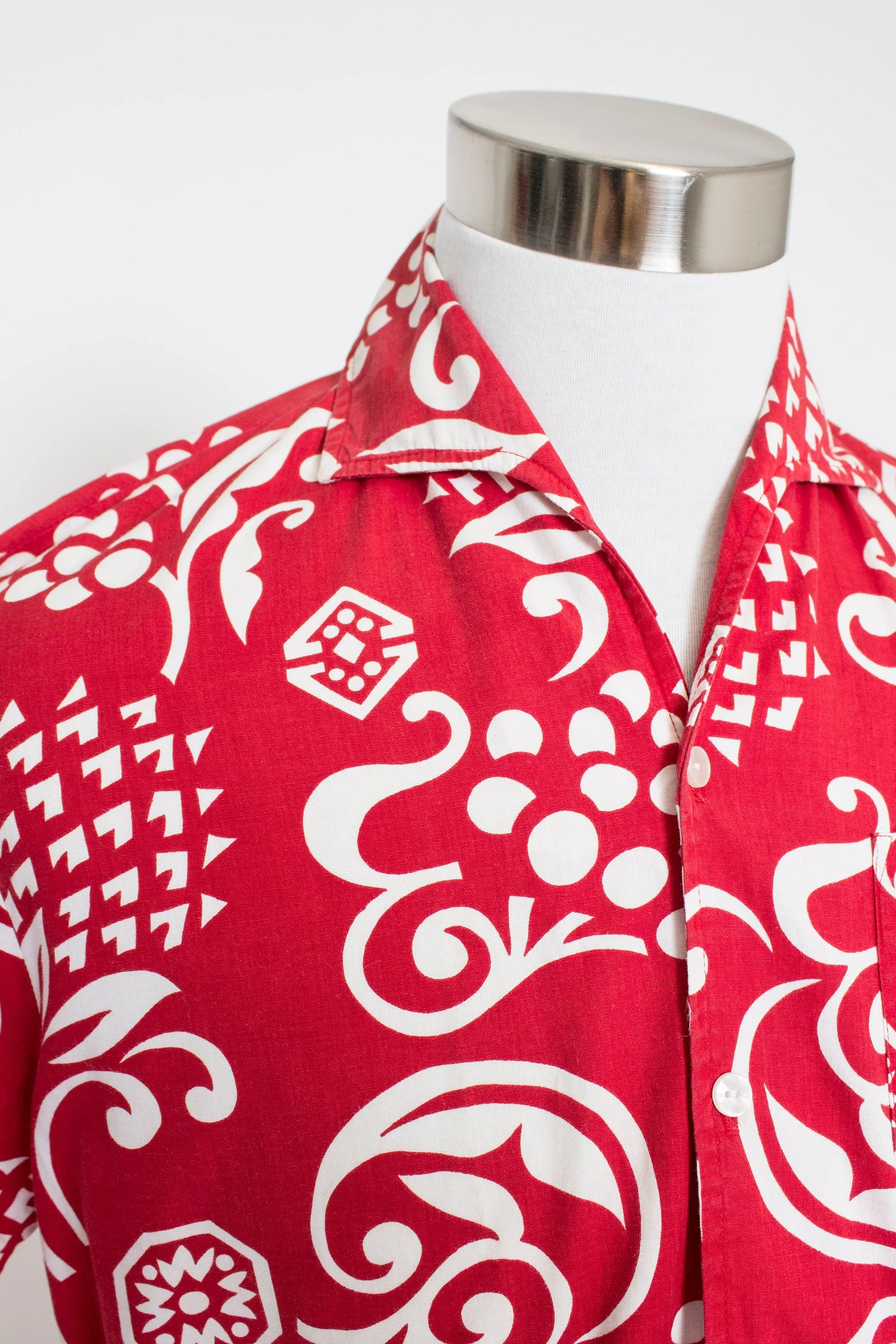 Vintage 1960s Hawaiian Shirt Catalina Red White Cotton Cropped M