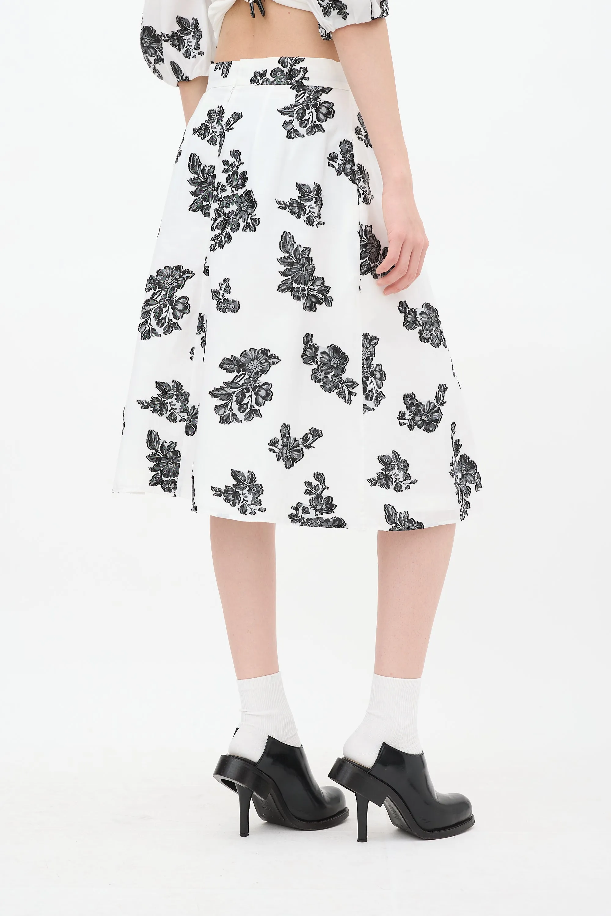 White & Black Reed Floral A-Line Midi Skirt
